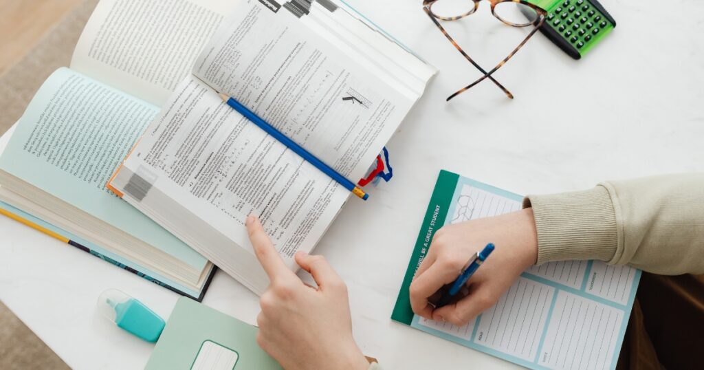 独学合格を目指すための対策法7選